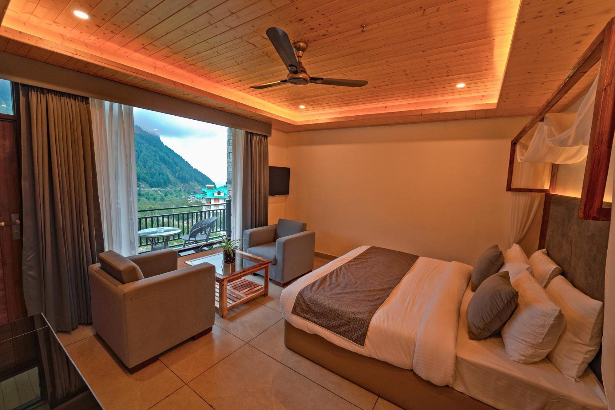 Отель Nazaara - A Luxe Retreat Манали Экстерьер фото